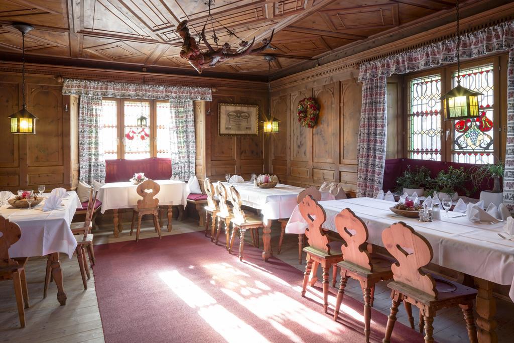 Isserwirt Sistrans Exteriér fotografie